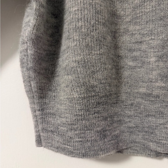 NWOT Madewell Gray Women's Crew Neck Sweater, Alpaca Blend, Size M - Picture 3 of 5